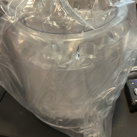 Buddeez 1.75 gallon beverage dispenser new in box - Picture 4 of 7